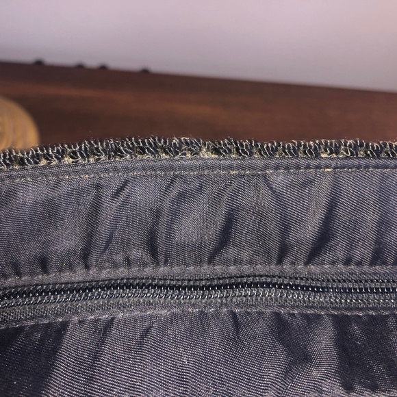 EUC The Sak Black Crochet Full Zip Purse - Picture 10 of 12